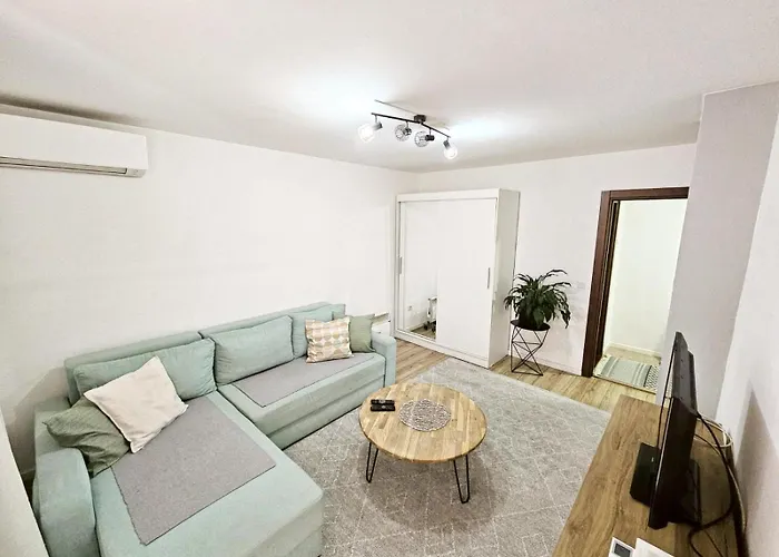 Birchwood Place