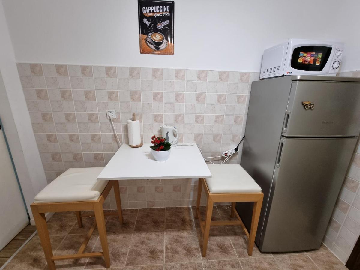 Apartment Birchwood Place *