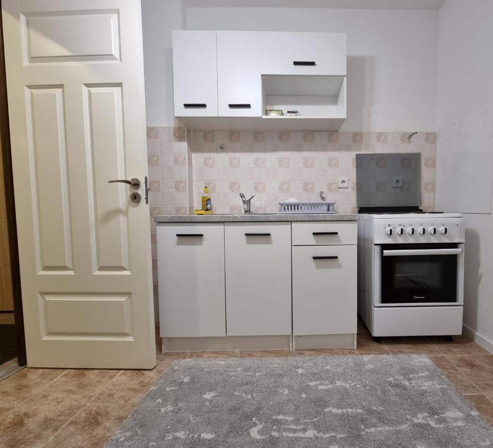 Birchwood Place Apartment