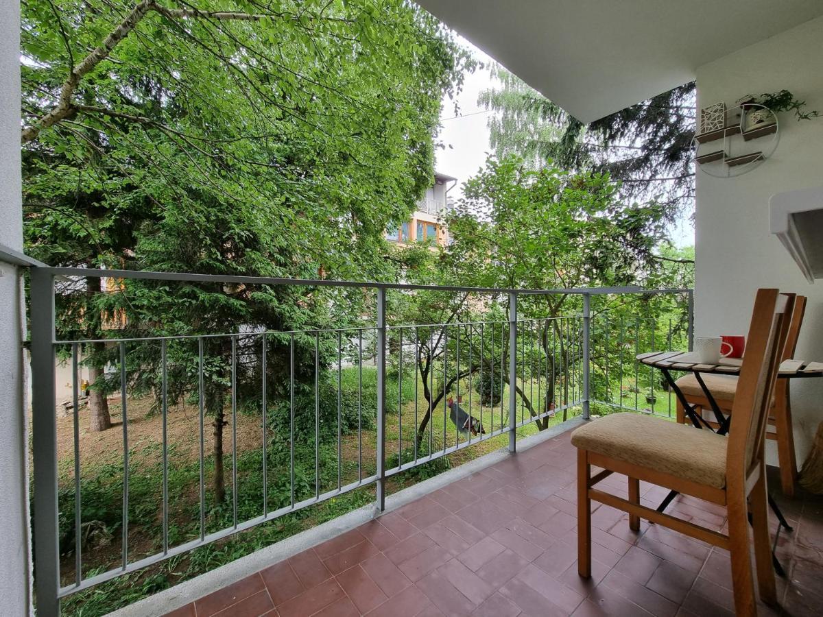 Birchwood Place * Sarajevo